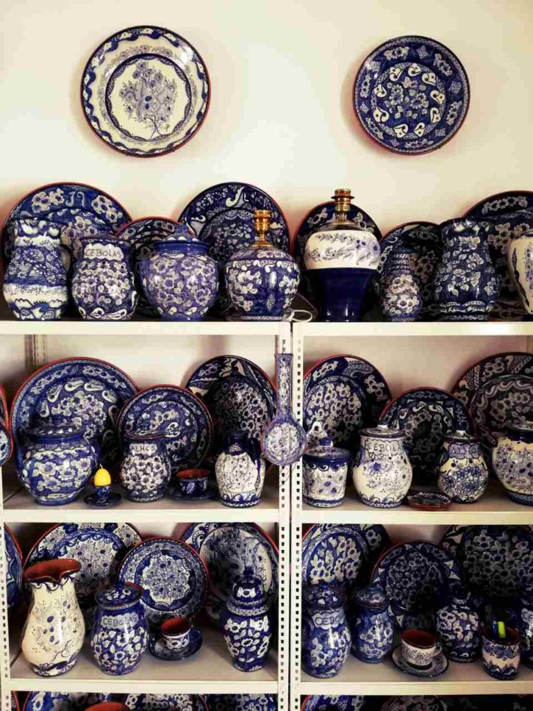 Najlepsze pamiątki z Portugalii - ceramika niebieska