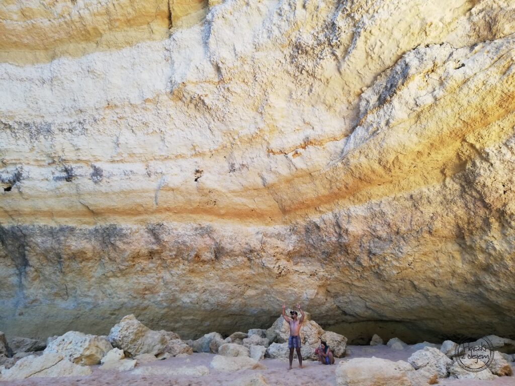 Jaskinia Benagil - ściana