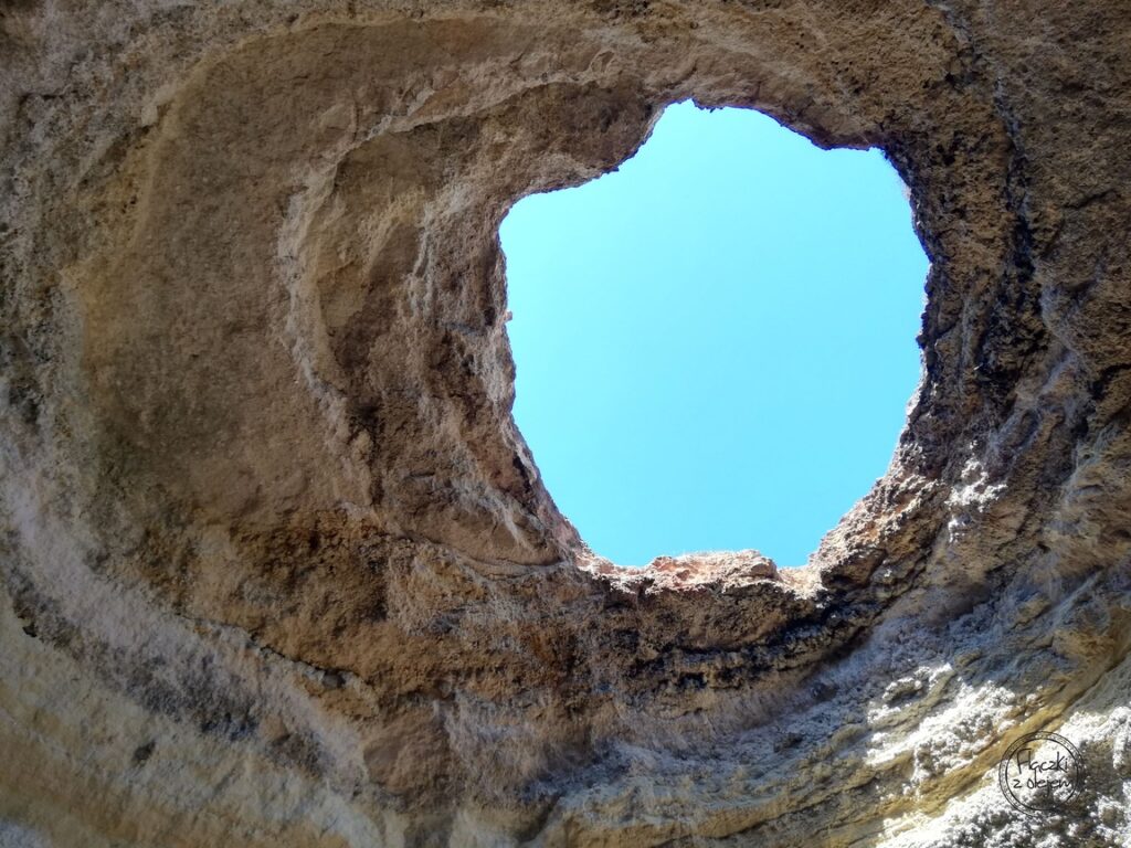 Oko jaskini Benagil