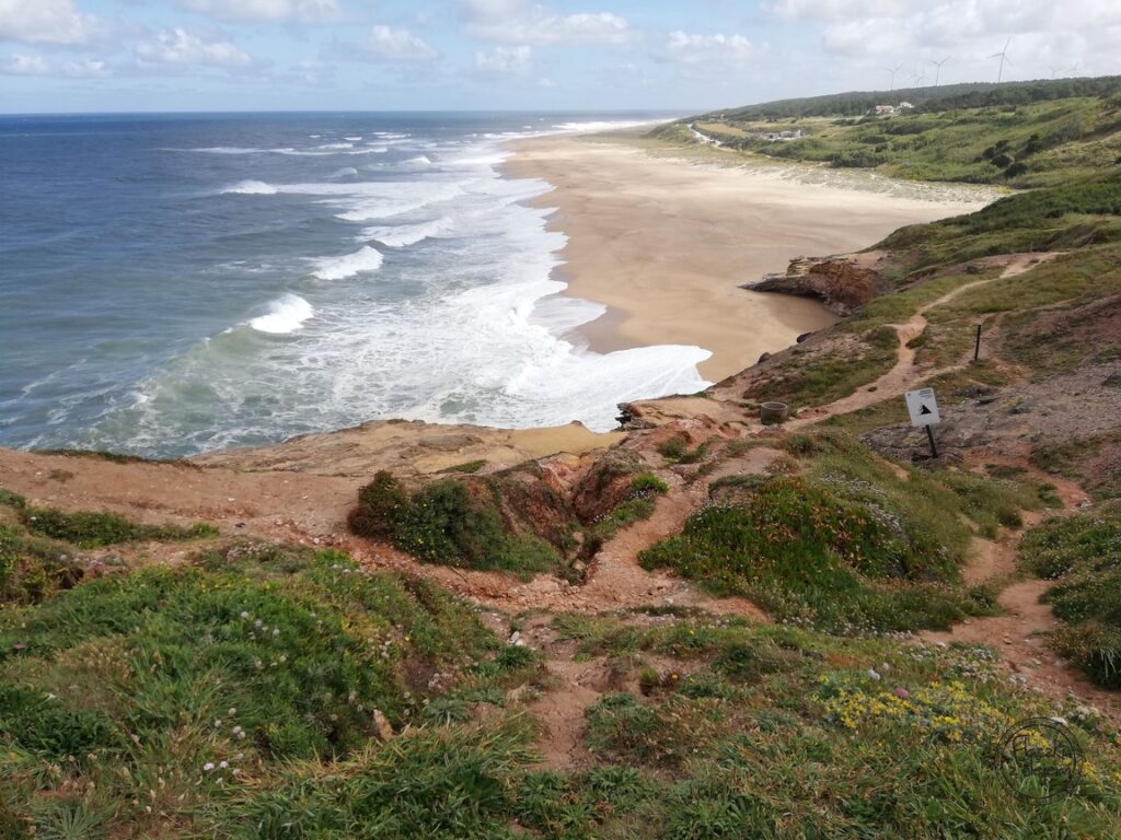 Portugalia - Nazare - zejście na plażę Norte