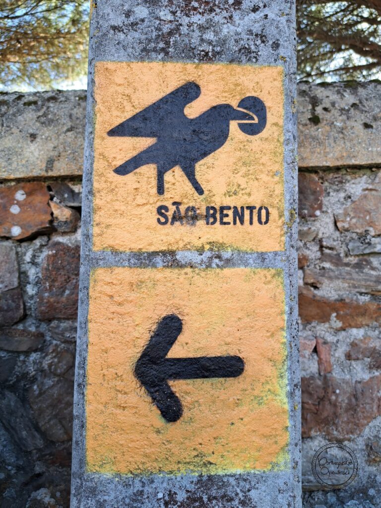 Szlak pielgrzymkowy São Bento - tablica